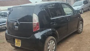 Toyota Passo 2010 Black