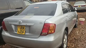 Toyota Axio 2011 Silver
