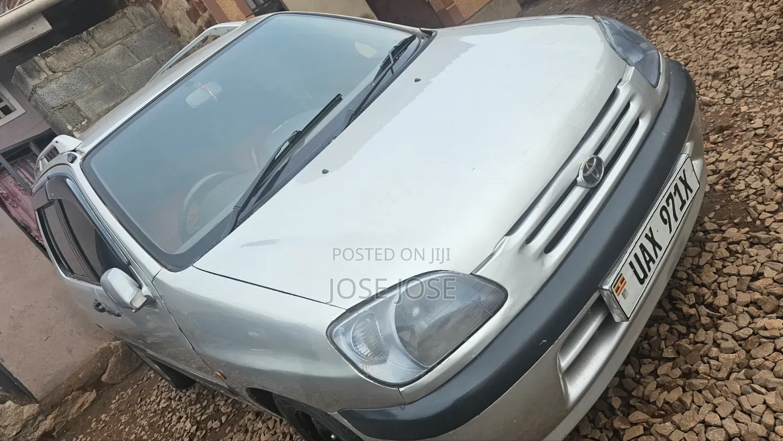 Toyota Raum 2004 Silver