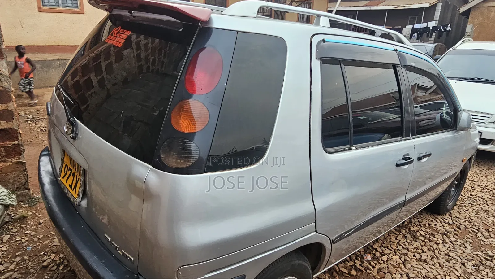 Toyota Raum 2004 Silver