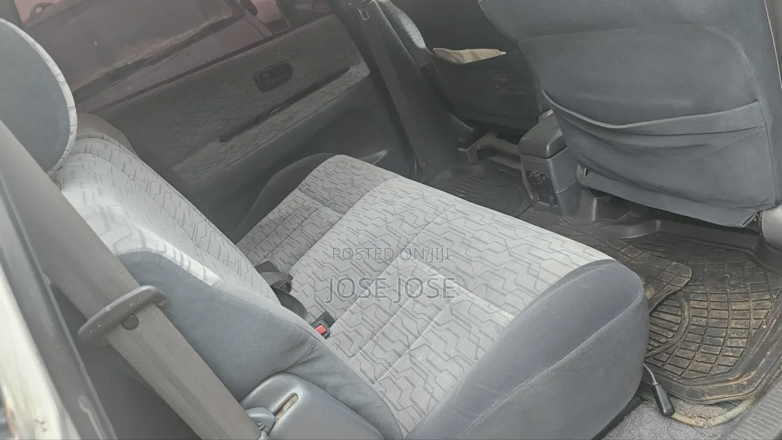 Toyota Ipsum 2001 White