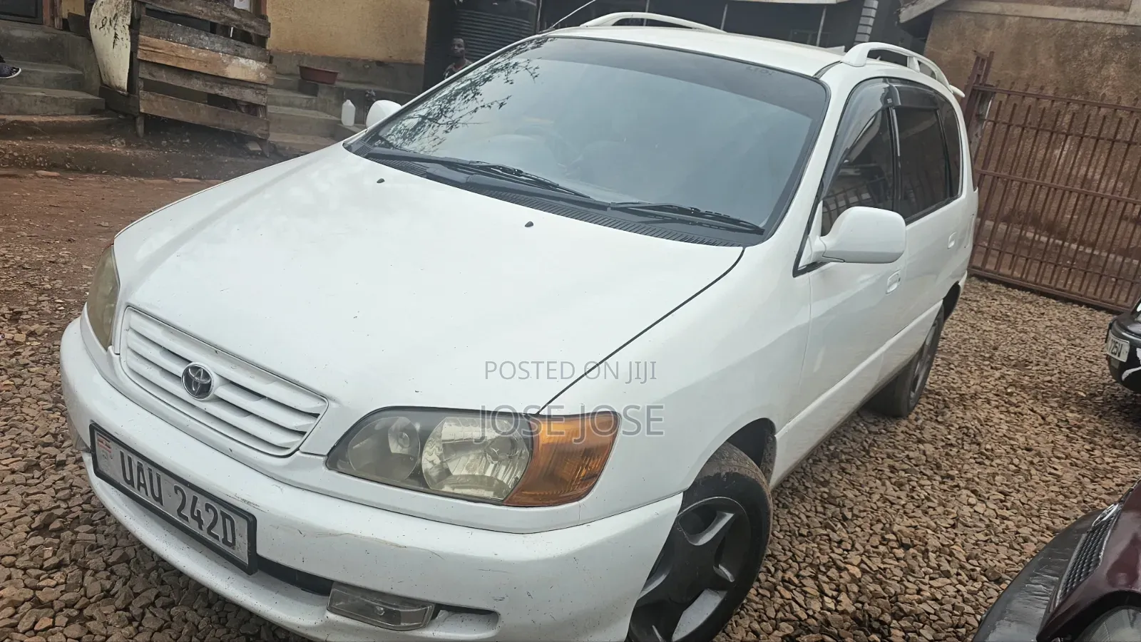 Toyota Ipsum 2001 White