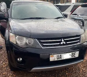 Mitsubishi Outlander ES 2011 Black