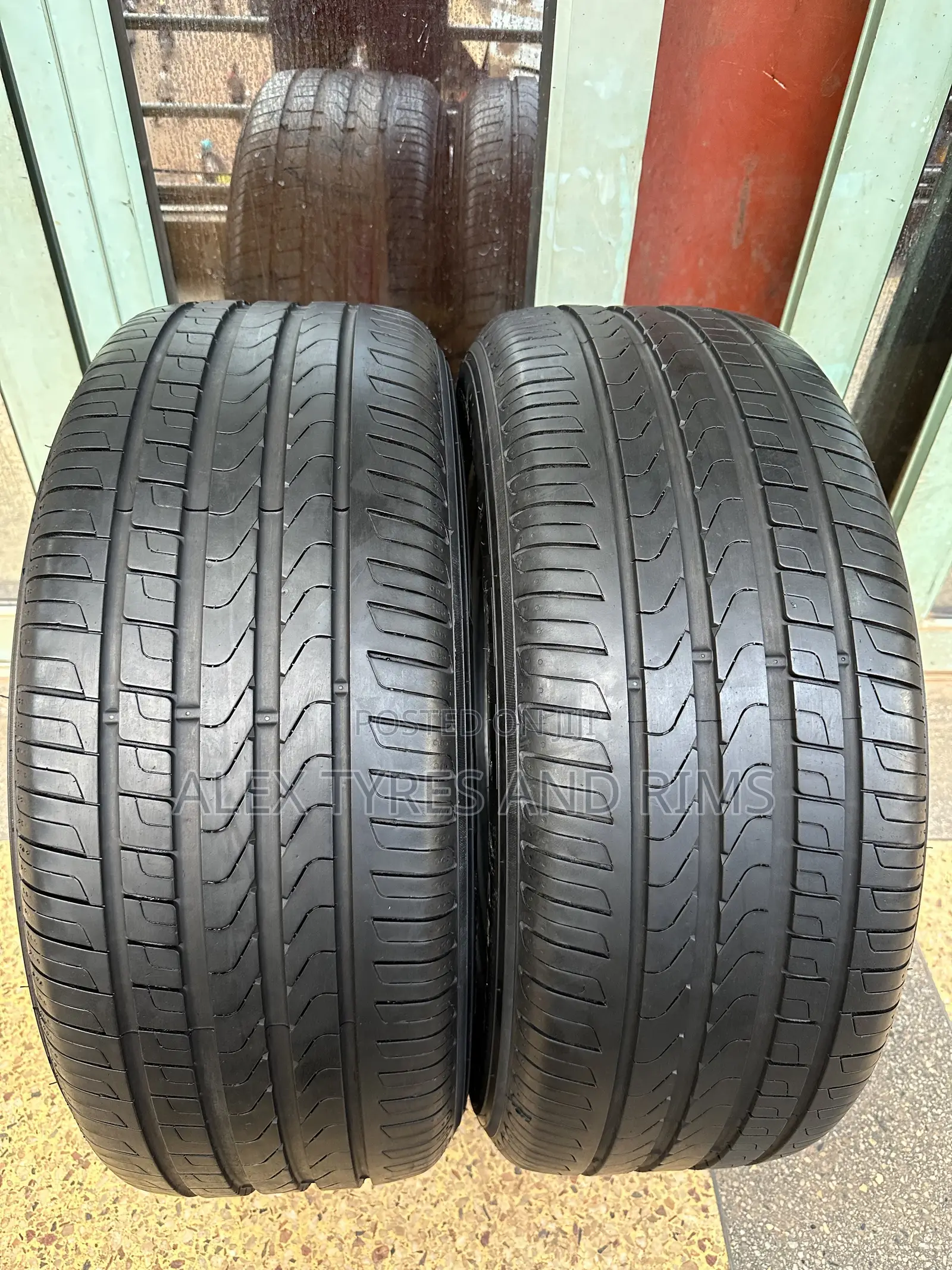 255/55r18 Pirelli Foreign Used Tyres Only One Week Driven