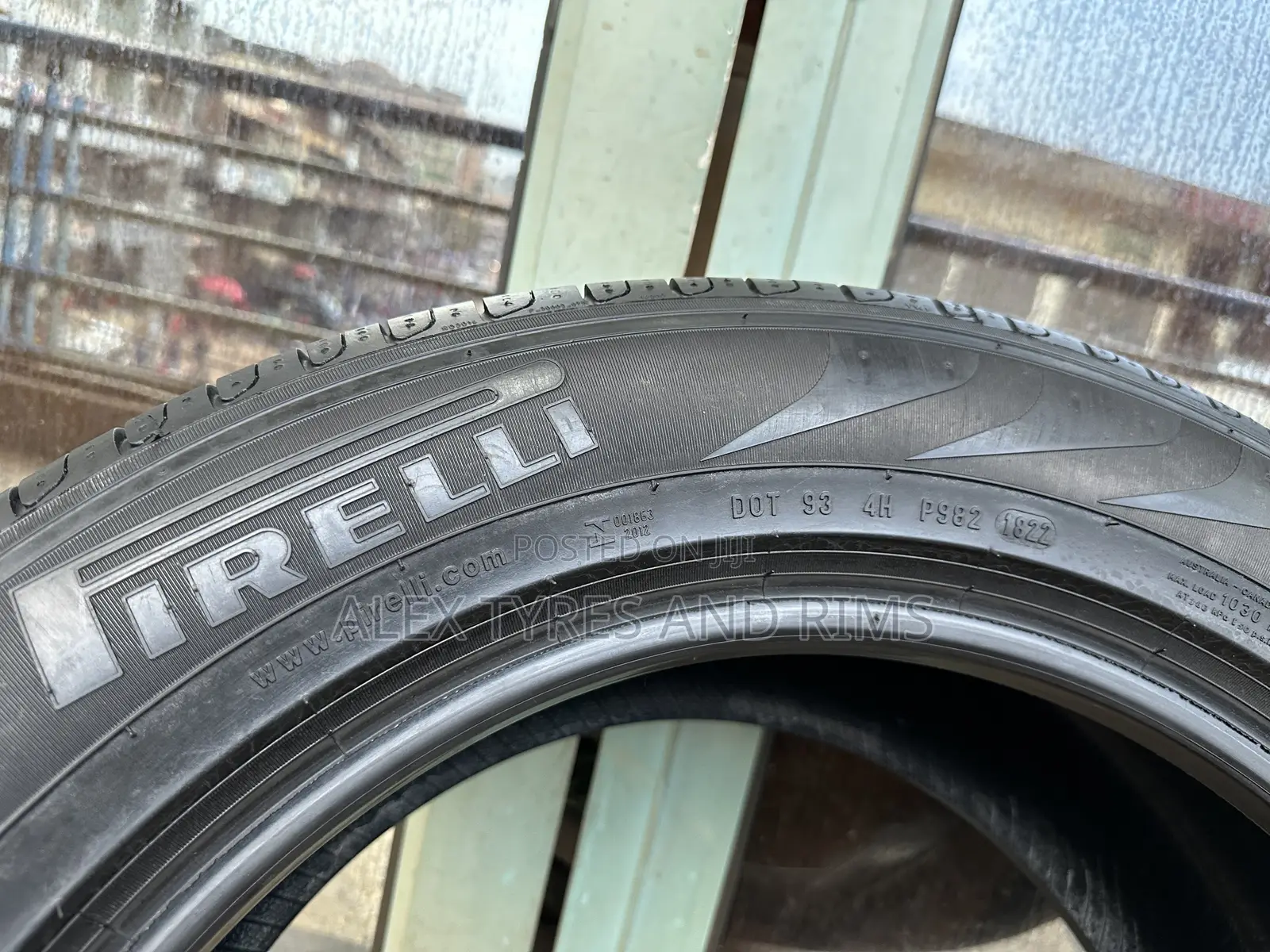 255/55r18 Pirelli Foreign Used Tyres Only One Week Driven