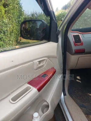 Toyota Hilux 2006 Silver