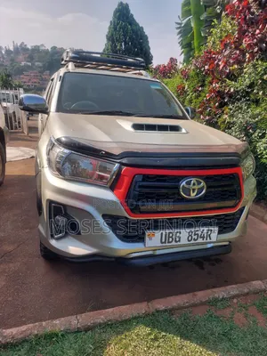 Toyota Hilux 2006 Silver