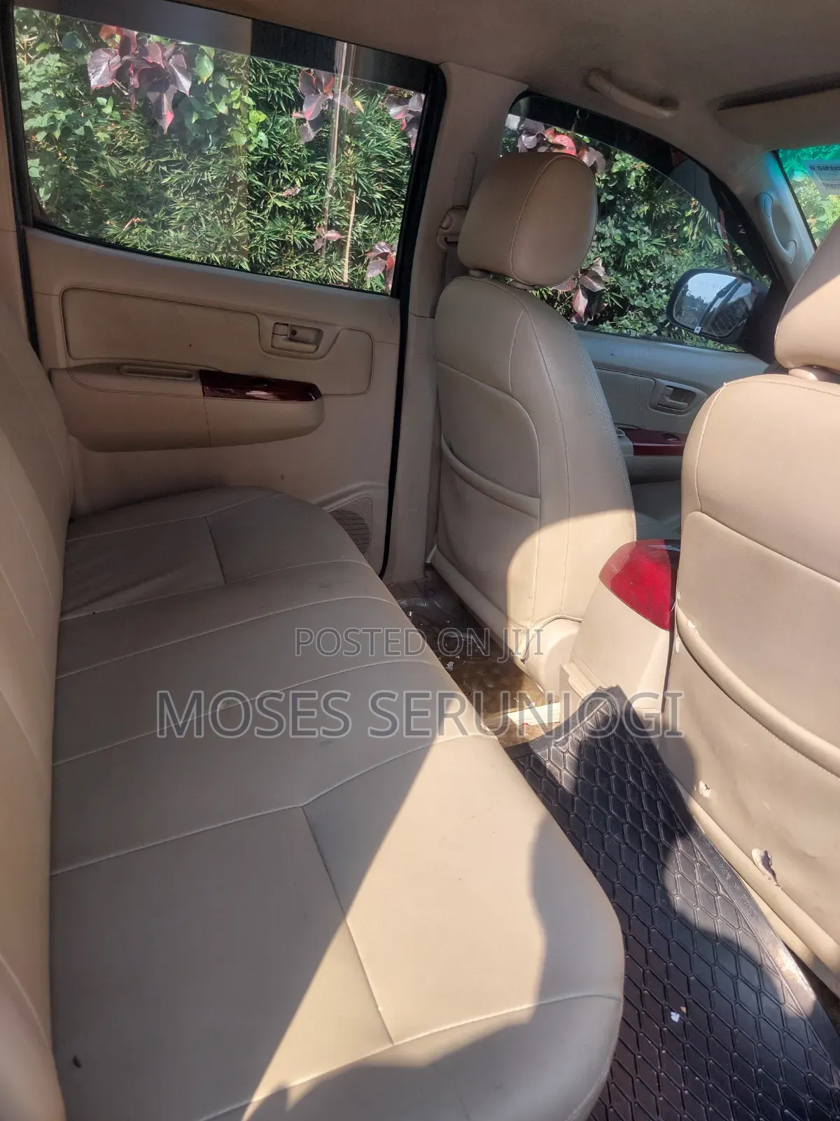 Toyota Hilux 2006 Silver