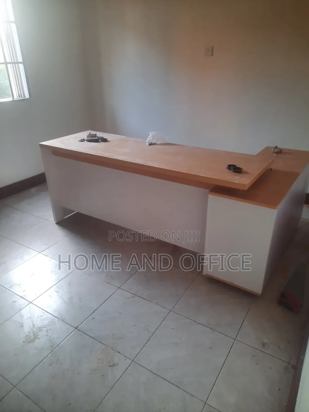 Ceo Office Desk Executive Simple Modal