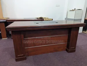 Second Hand Executive Office Table With a Movable Drawer, 160cm