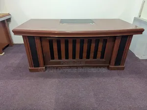 Second Hand Executive Table 180cm With an L Extension Moving Drawer