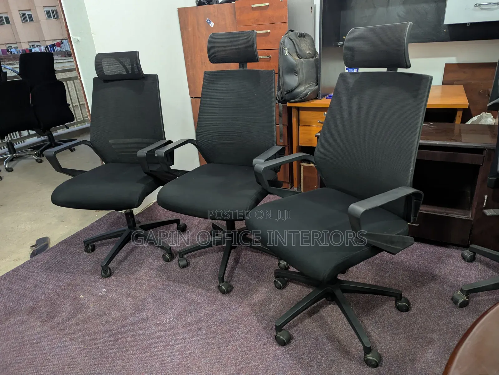 Headrest Mesh Back Office Chairs, Price for Each Piece