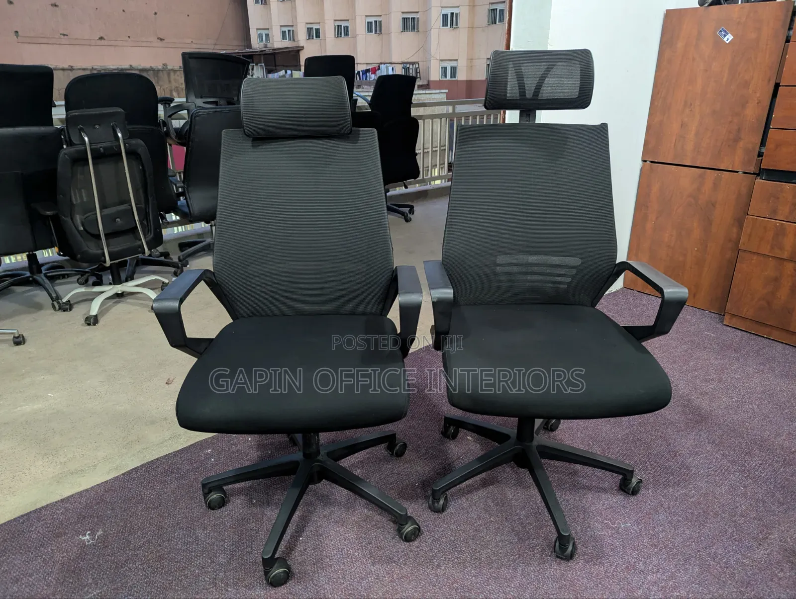 Headrest Mesh Back Office Chairs, Price for Each Piece