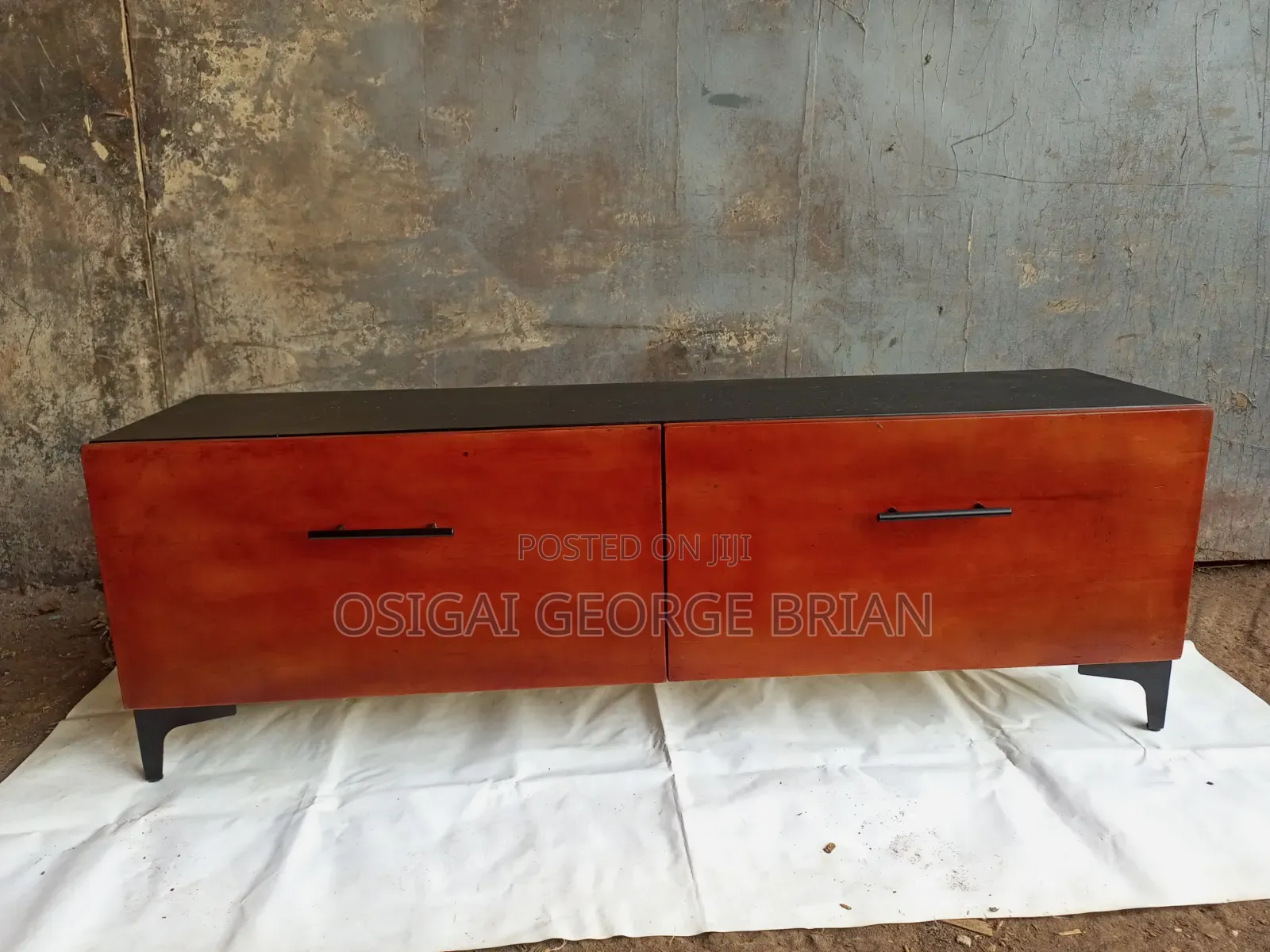 Modern TV Stand