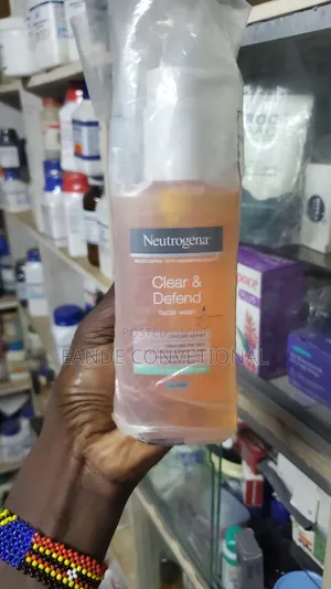 Neutrogena Clear and Defend Facial Wash