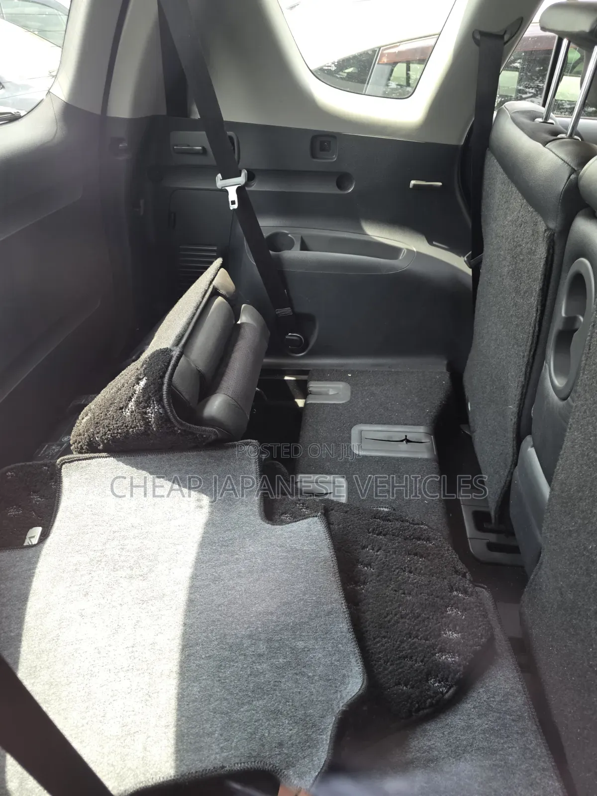 Toyota Vanguard 2013 Black