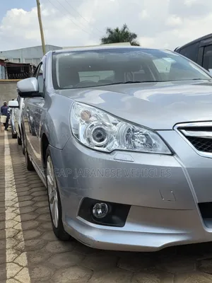 Subaru Legacy 2011 Silver