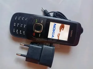 New Nokia 2220 slide Black