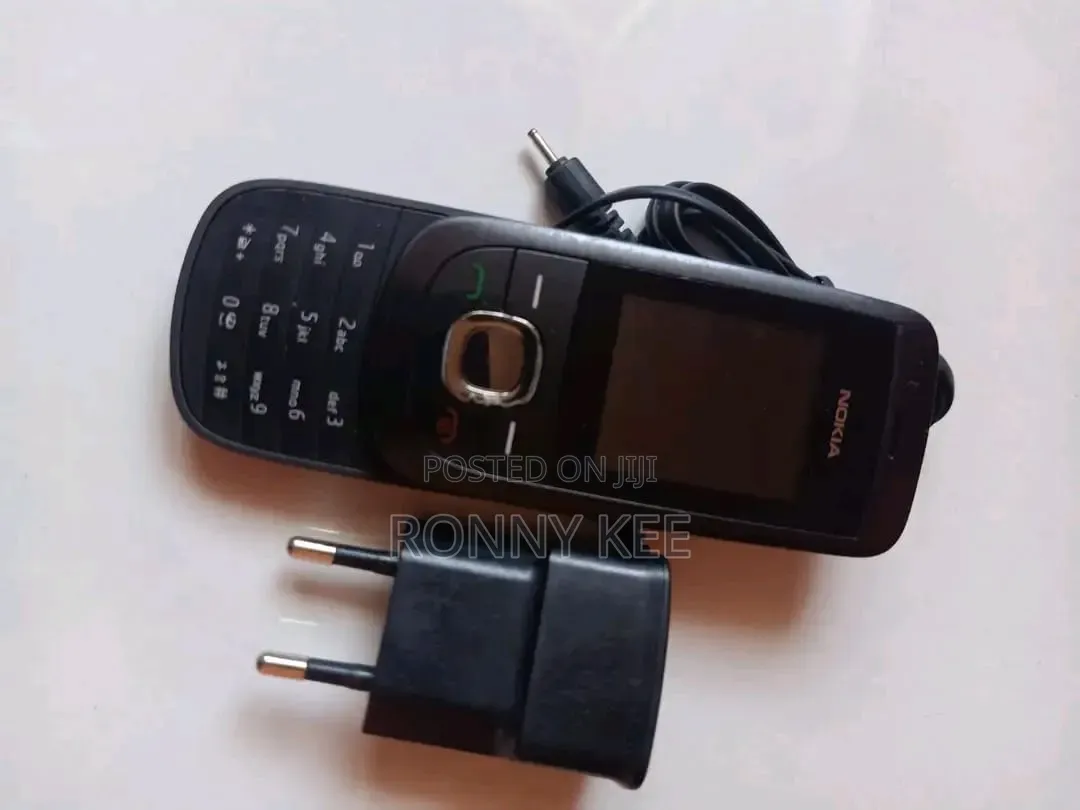 New Nokia 2220 slide Black