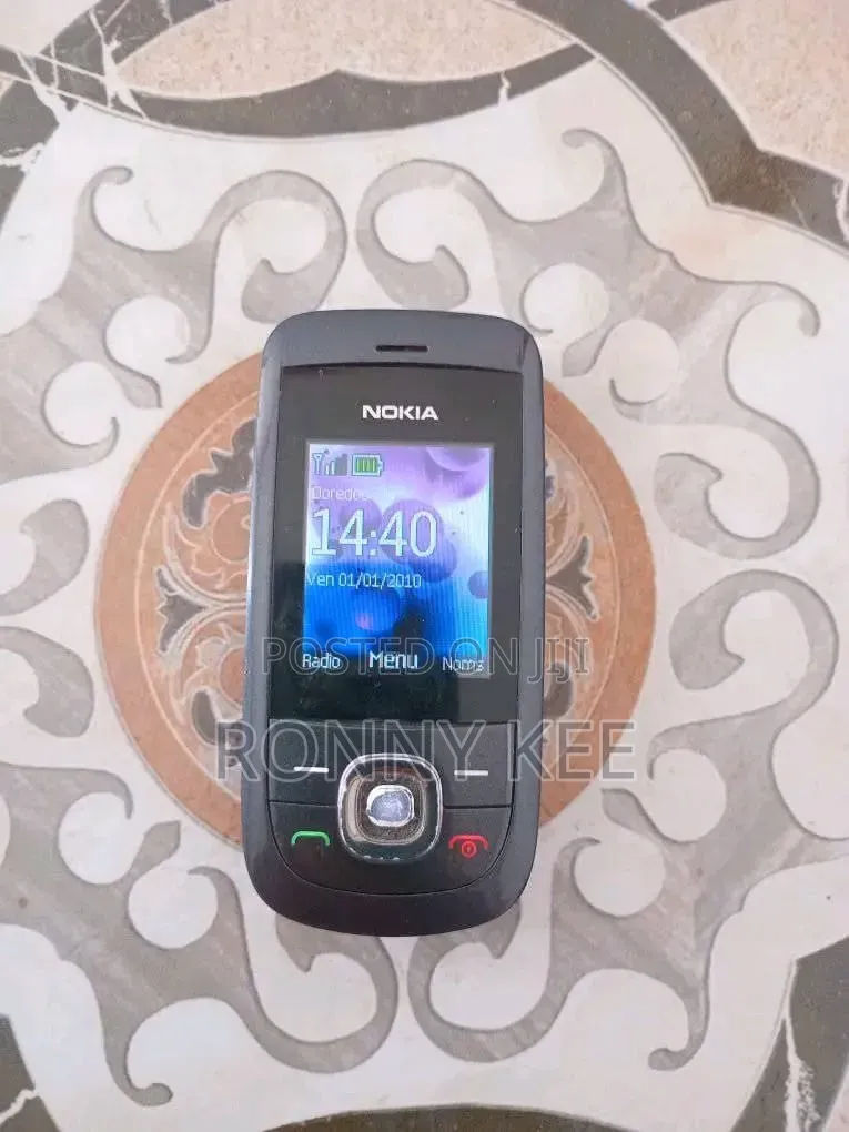 New Nokia 2220 slide Black