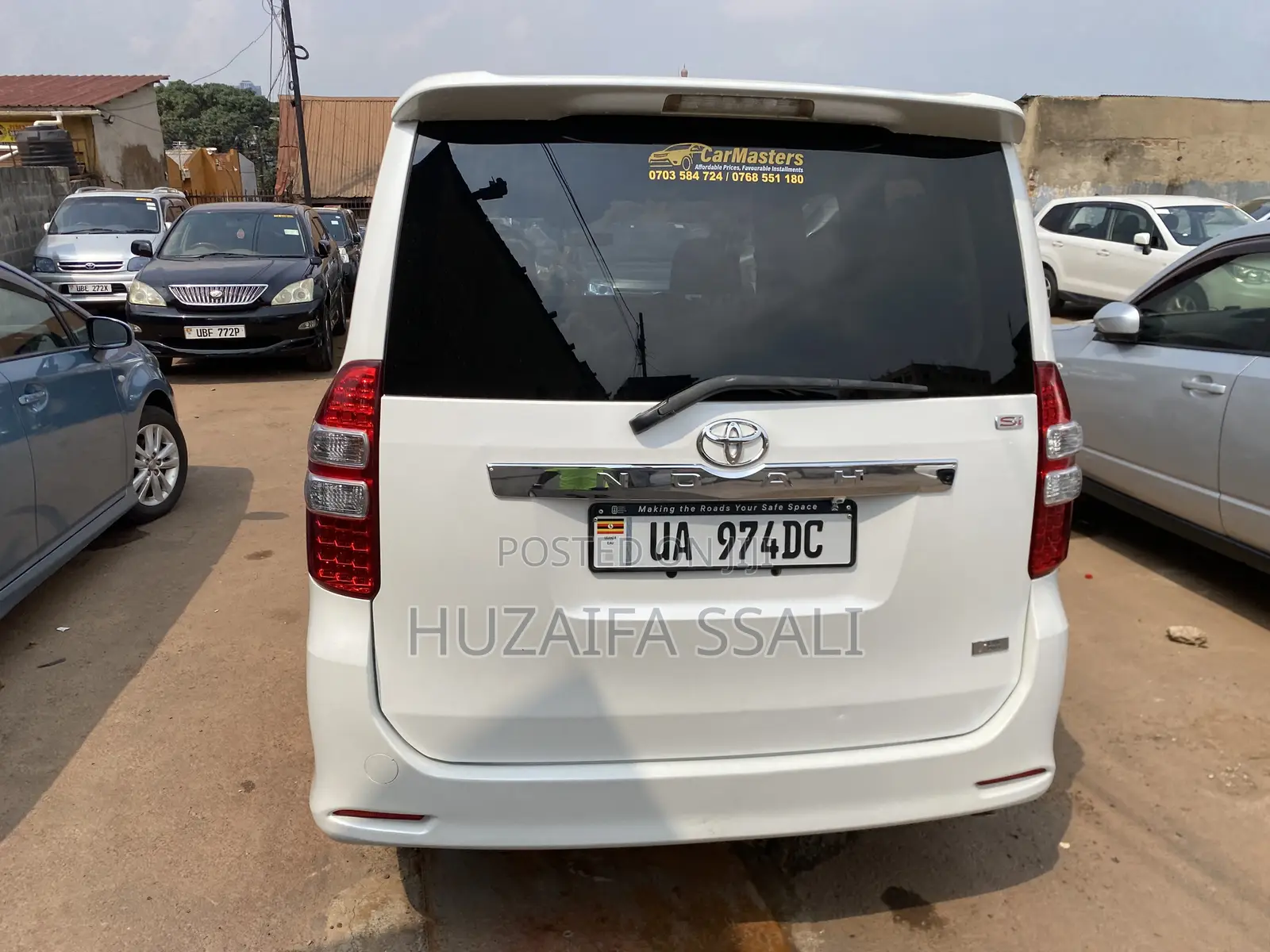 Toyota Noah 2015 White