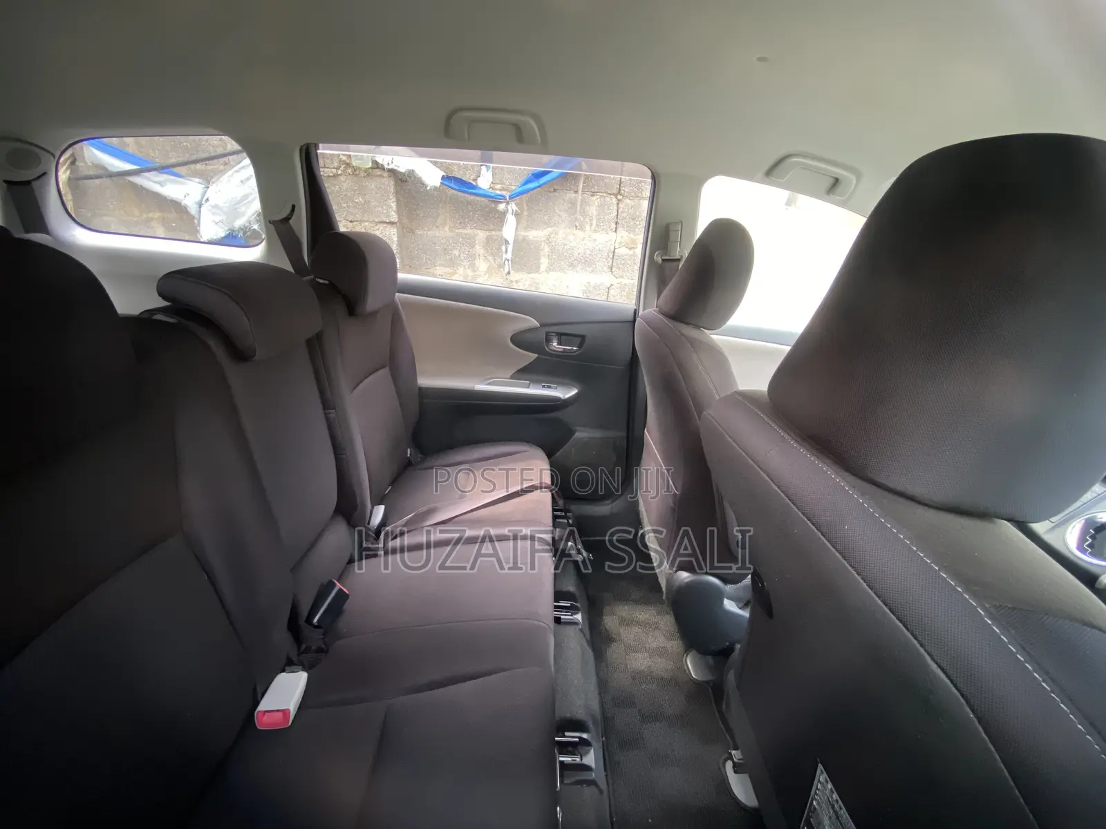 Toyota Wish 2018 Blue