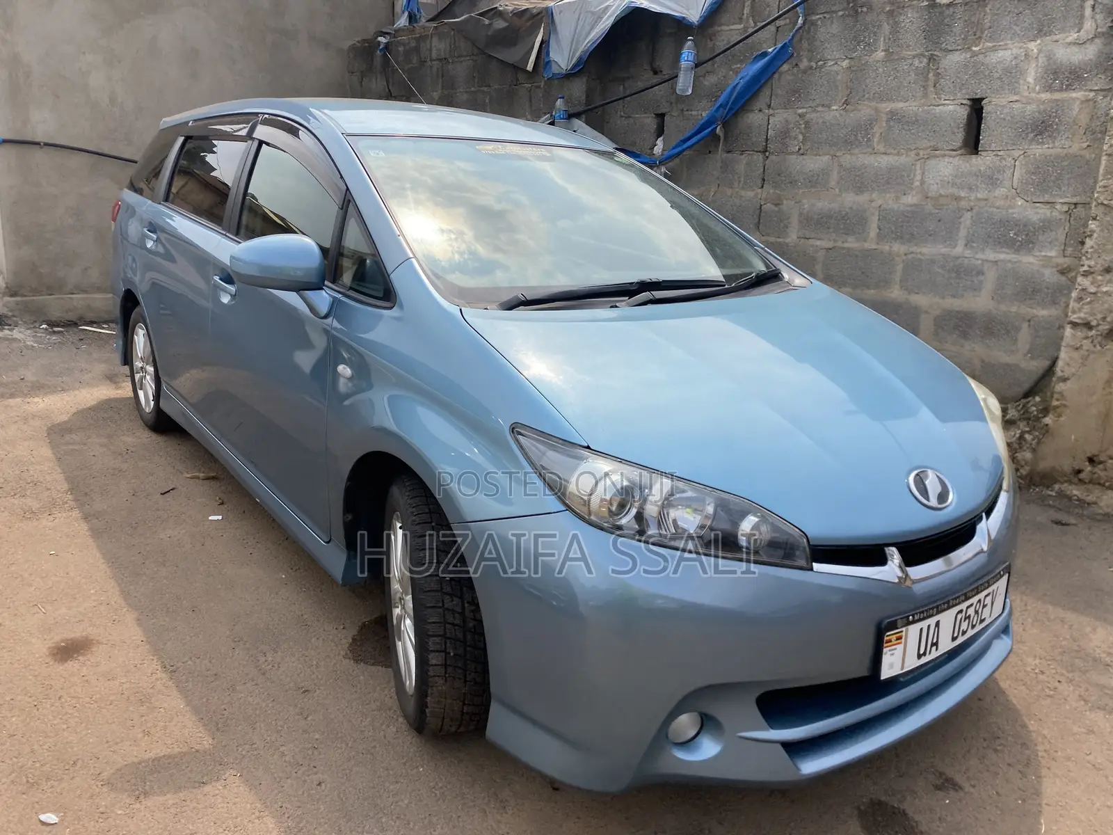 Toyota Wish 2018 Blue
