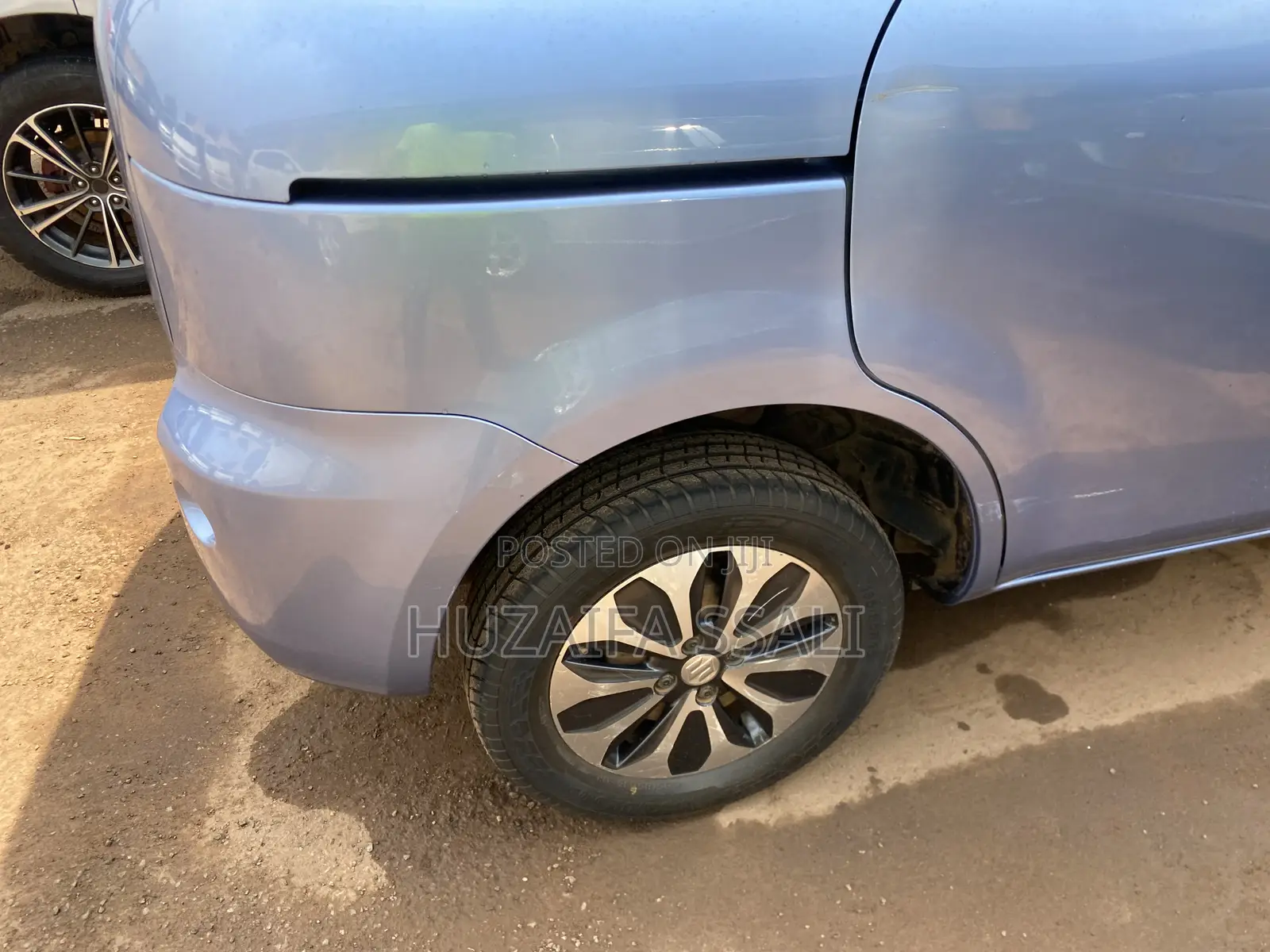 Toyota Sienta 2010 Blue
