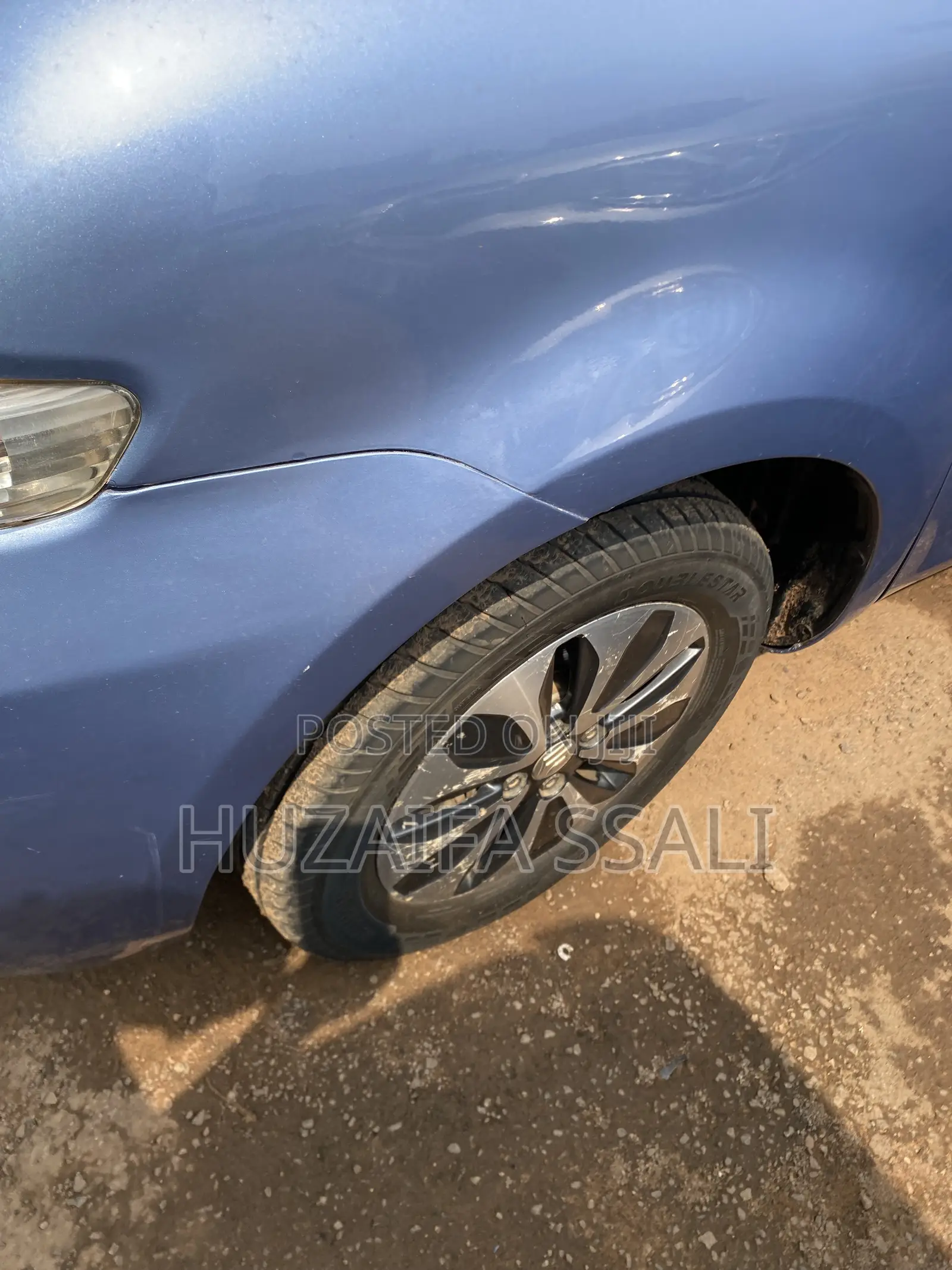 Toyota Sienta 2010 Blue