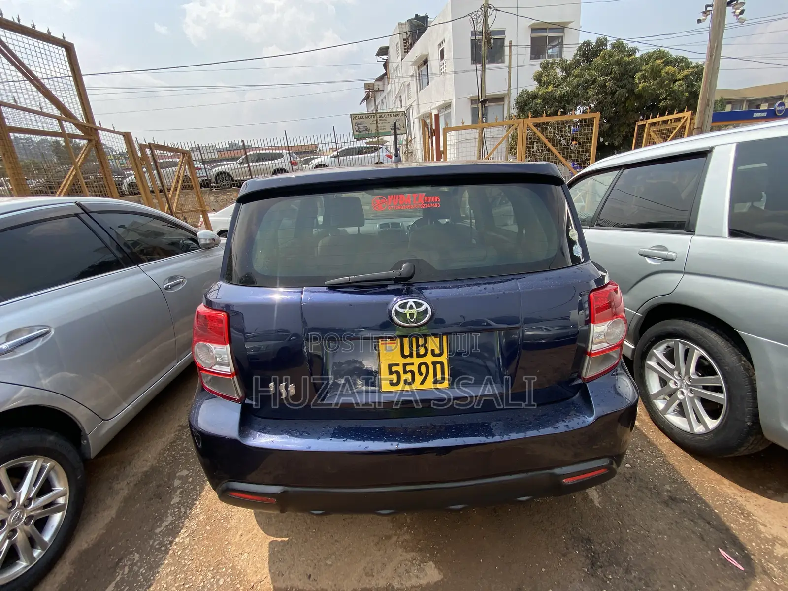 Toyota IST 2010 Blue