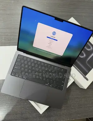 New Laptop Apple MacBook Pro 16GB Apple M5 SSD 512GB