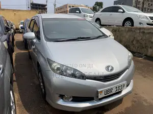 Toyota Wish 2013 White