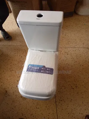 Toilet Seat Completely Set With Accessories Frencia Good Quality