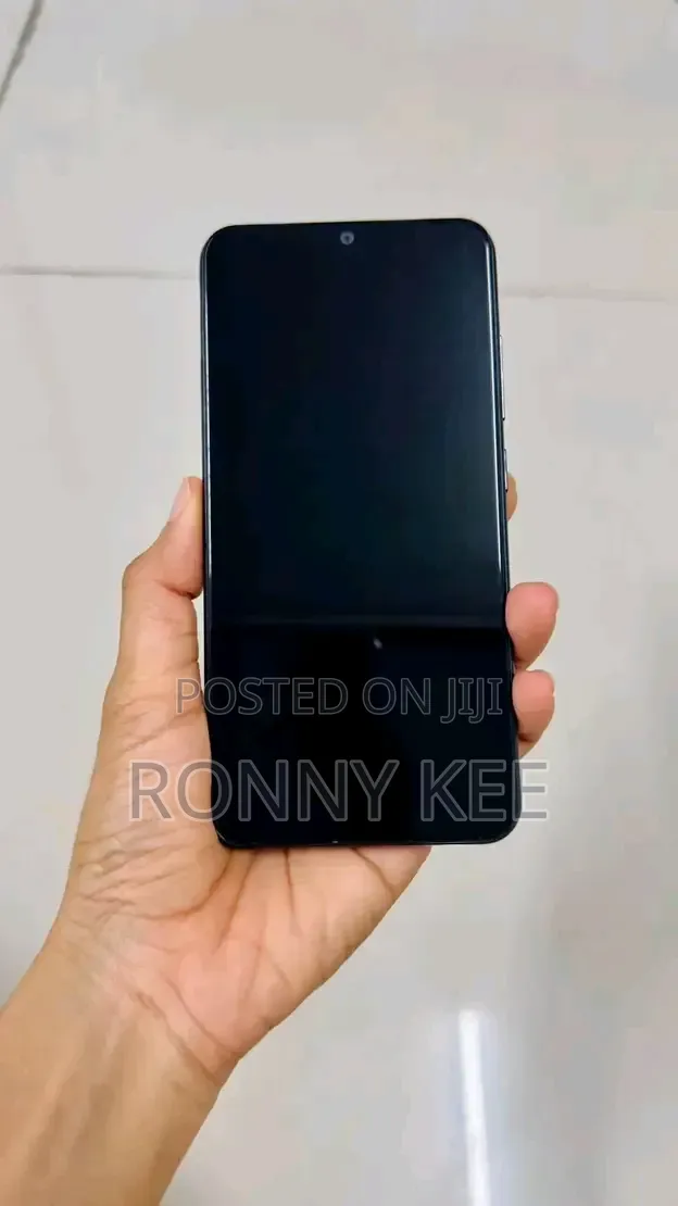 Vivo Y93 128 GB Black