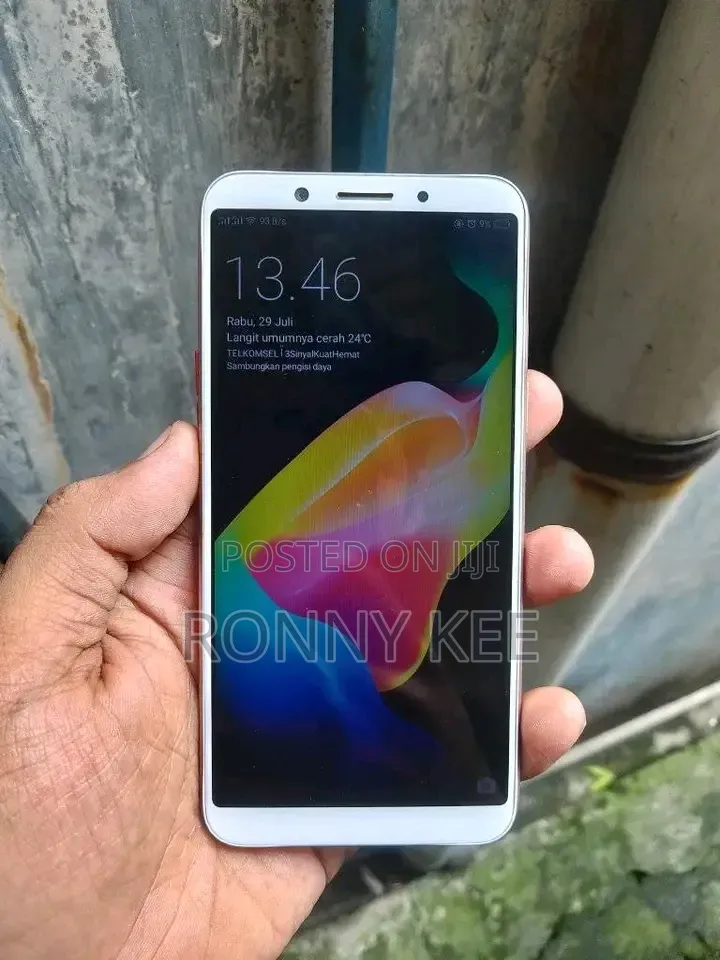 Oppo A83 128 GB Silver
