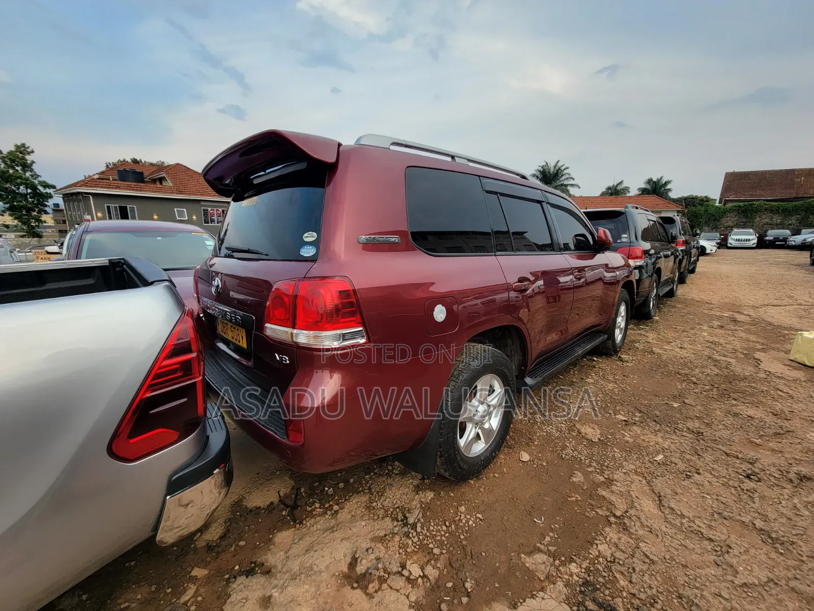 Toyota Land Cruiser 2013 Red