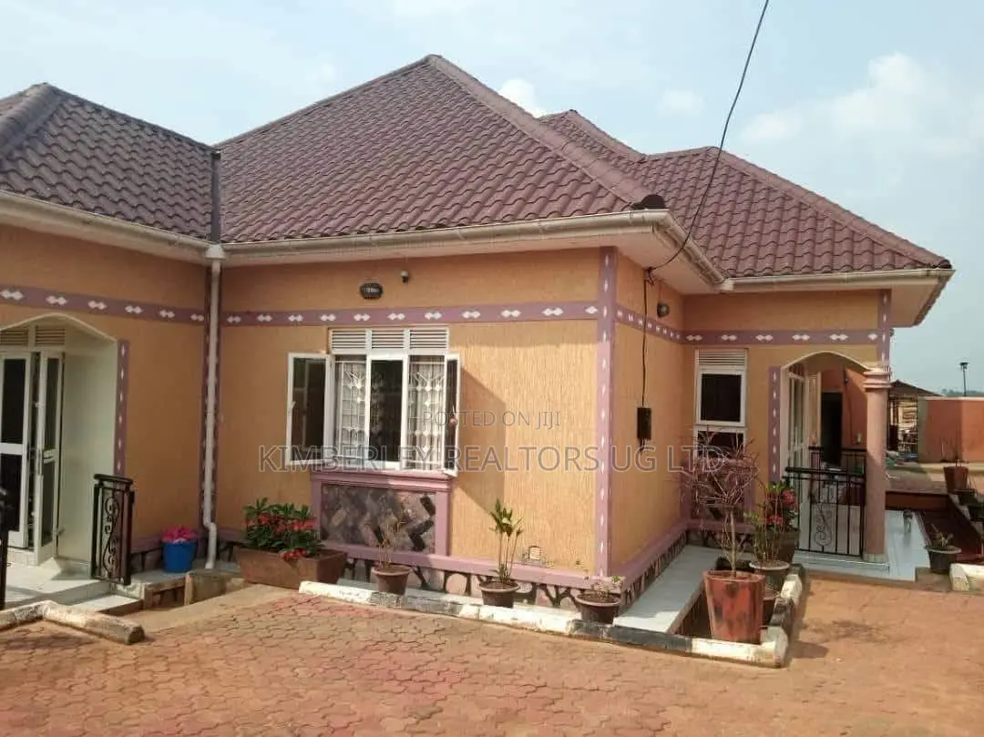 4bdrm House in Division A for sale