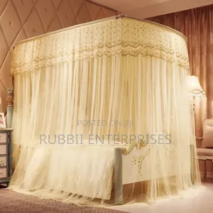 Two Stand Adjustable Mosquito Net