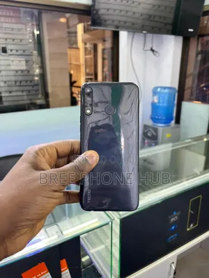 Tecno Spark 4 32 GB Black