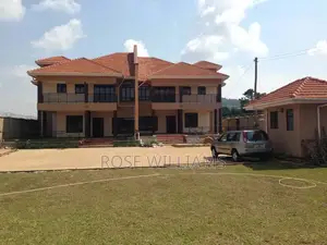 5bdrm House in Munyonyo Catholic, Makindye for rent