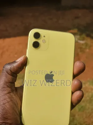 New Apple iPhone 11 128 GB Yellow