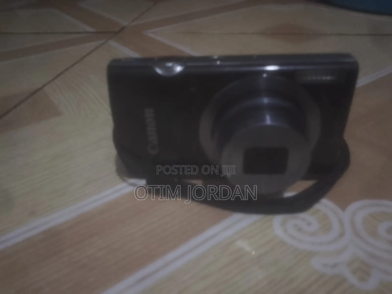 Canon IXUS 160 Digital Camera