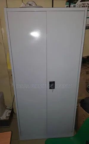Office Cabinet for Files. 4 Darwers