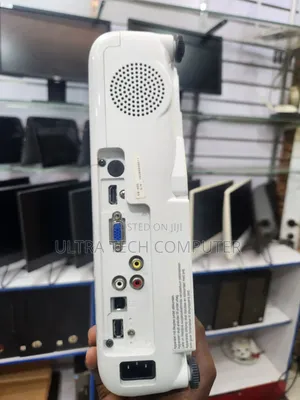 Epson EB-S05 3lcd Projector