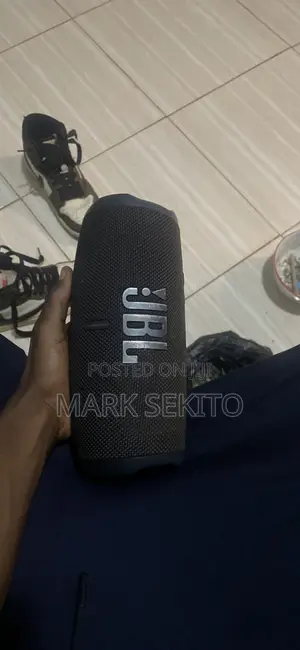JBL Charge