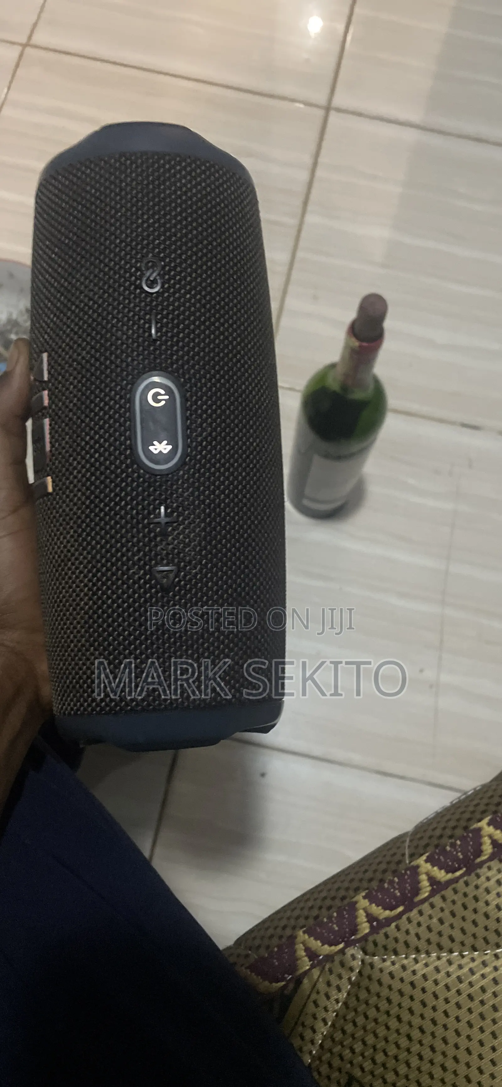 JBL Charge