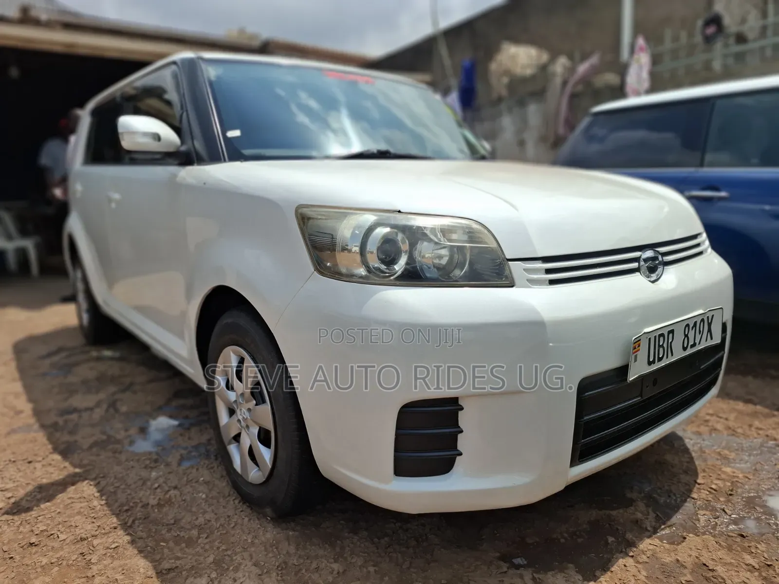 Toyota Corolla Rumion 2009 White