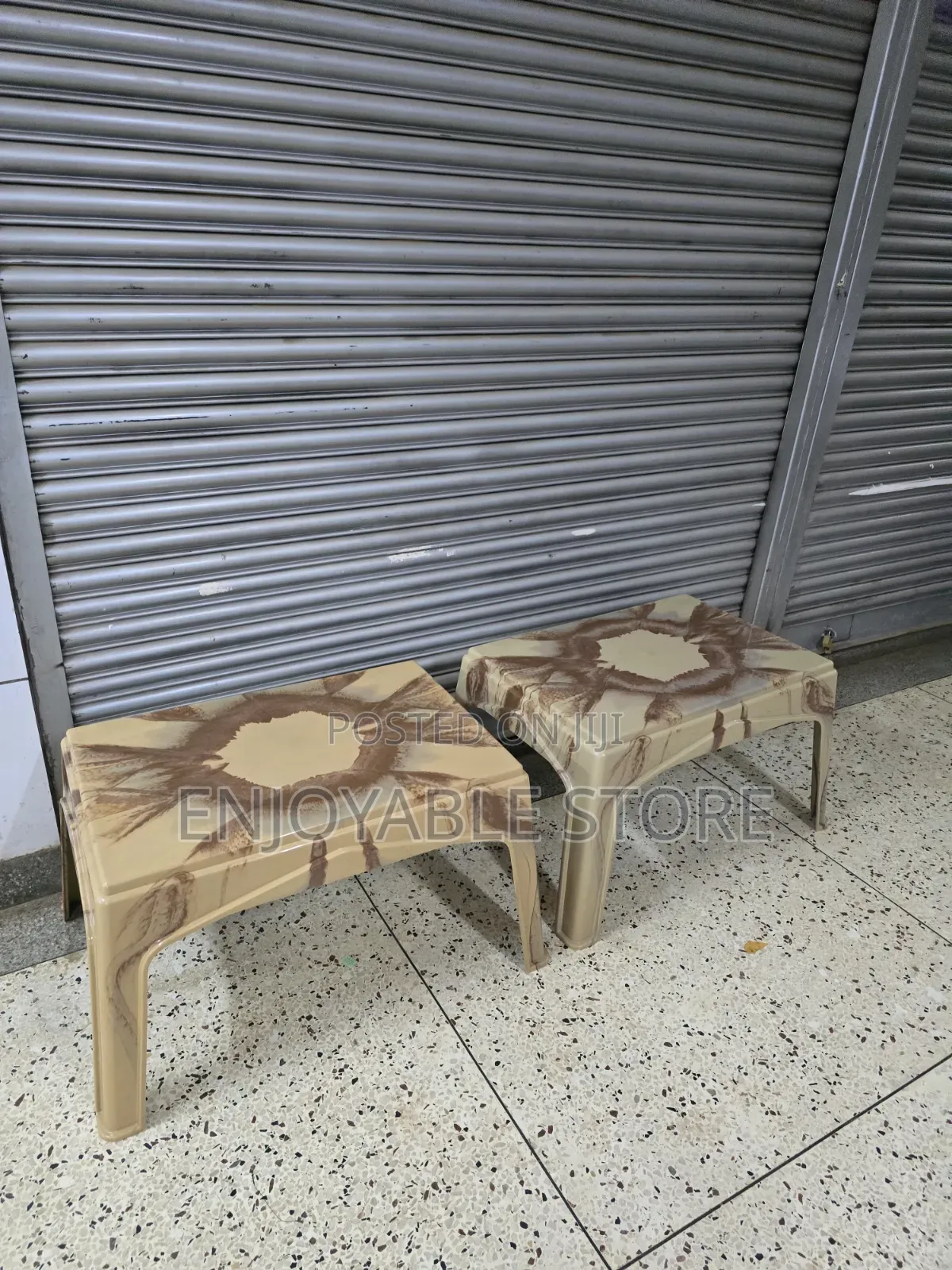 Swivel Stackable Dining Plastic Tables