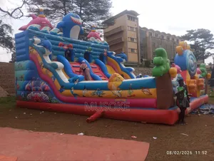 Giant Bouncing Castle