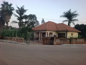 Furnished 3bdrm House in Kira, Central Division for sale